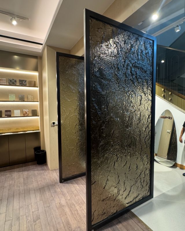 ラグジュアリースライドドア